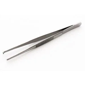 PINZA DE DISECCIÓN CON DIENTE.